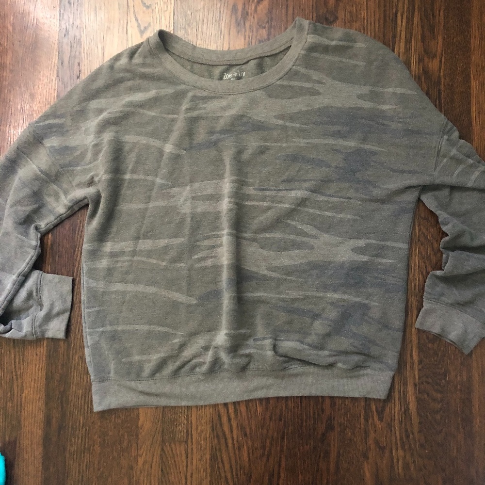 Thin Camo Sweatshirt